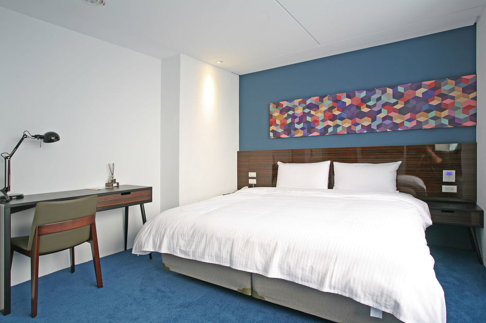 P&F Hotel Taichung Exterior foto