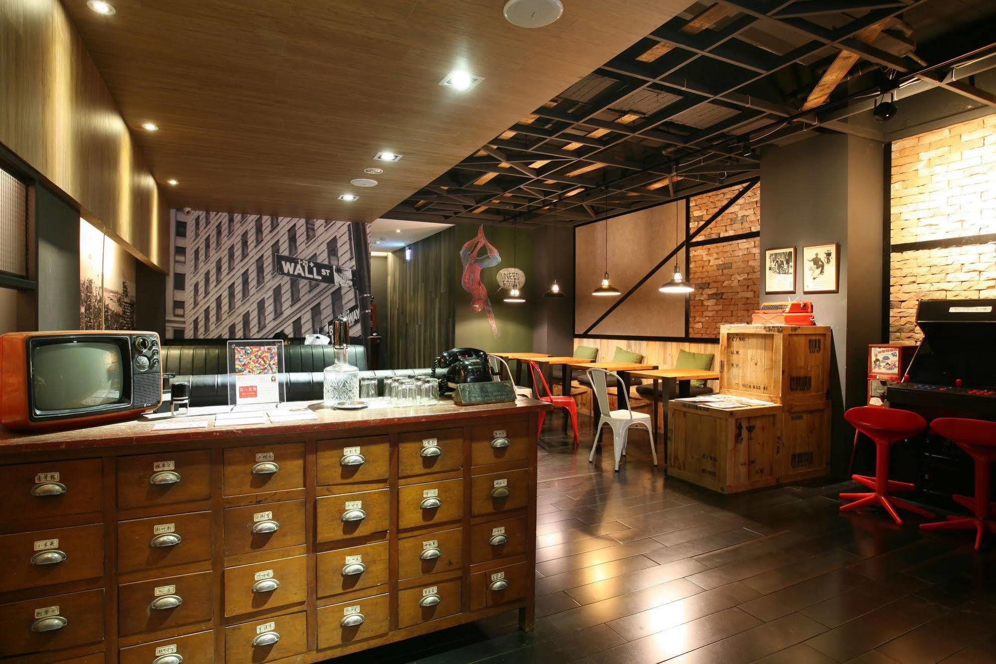 P&F Hotel Taichung Exterior foto